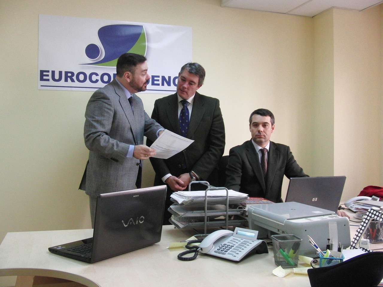 短信群发：如何避免被运营商列入黑名单？