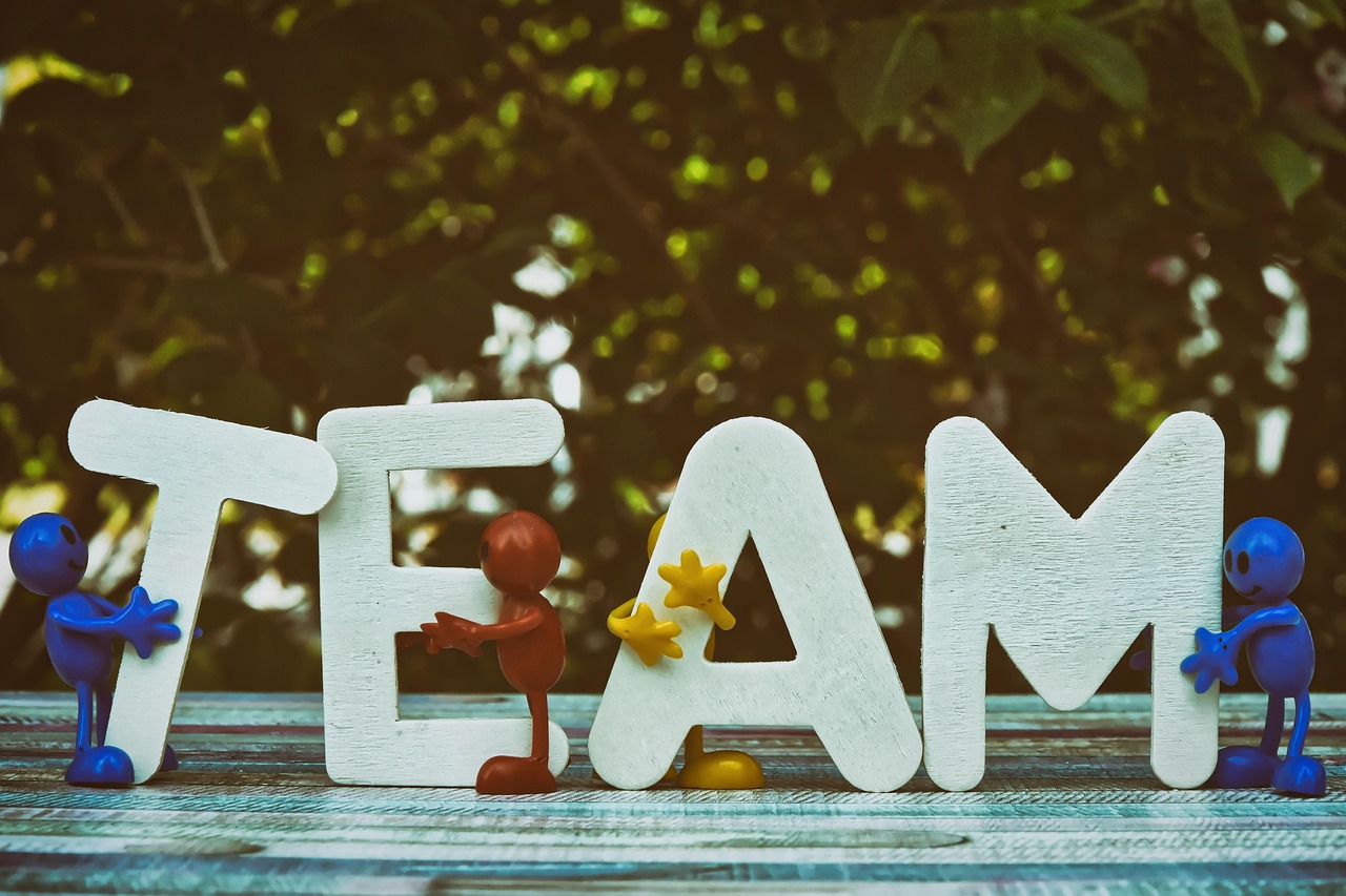 如何消除技术支持对商业模式的负面影响？