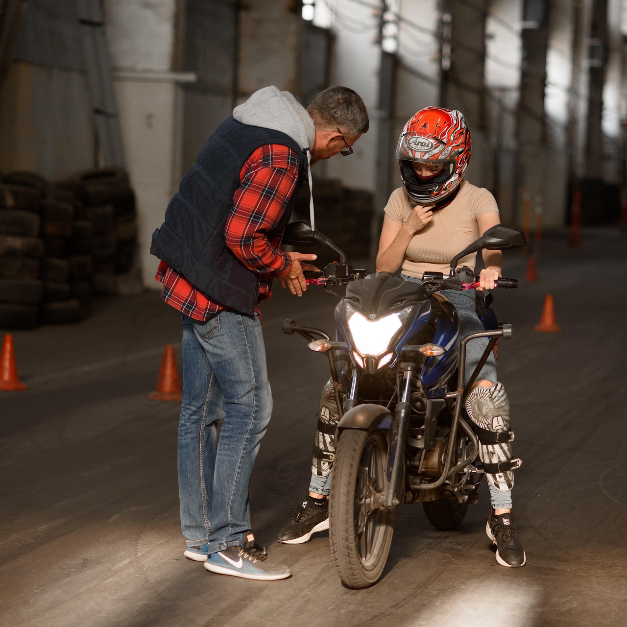 绿摩尔：代理注册公司划算吗